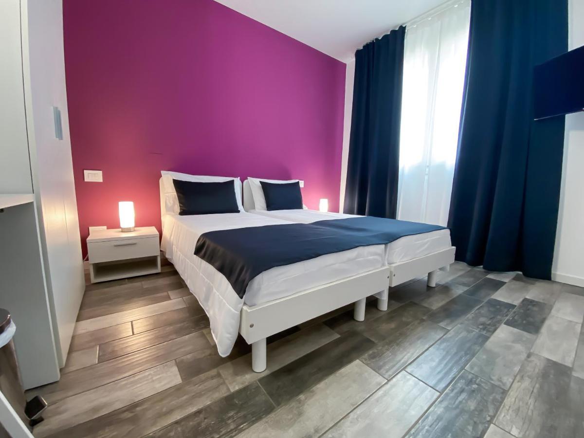 Bonne Nuit Guest House Azzano San Paolo Exterior foto